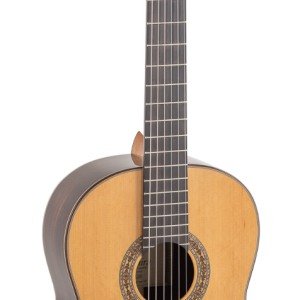 GUITARRA CLÁSICA ADMIRA A20 ELECTRIFICADA CON FISHMAN SERIE ARTESANÍA
